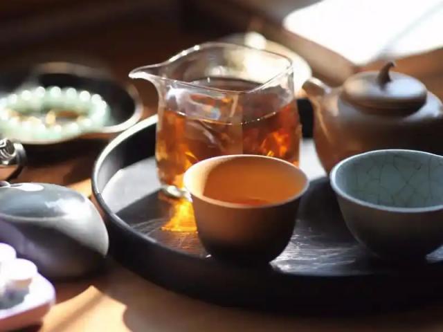 辦公室茶葉推薦：適合上班族喝的茶葉茶飲清單！